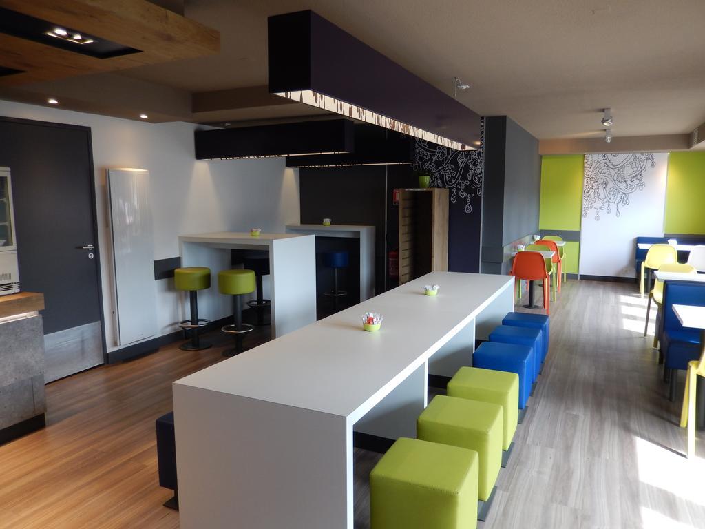 Ibis Budget Pau Est Buitenkant foto
