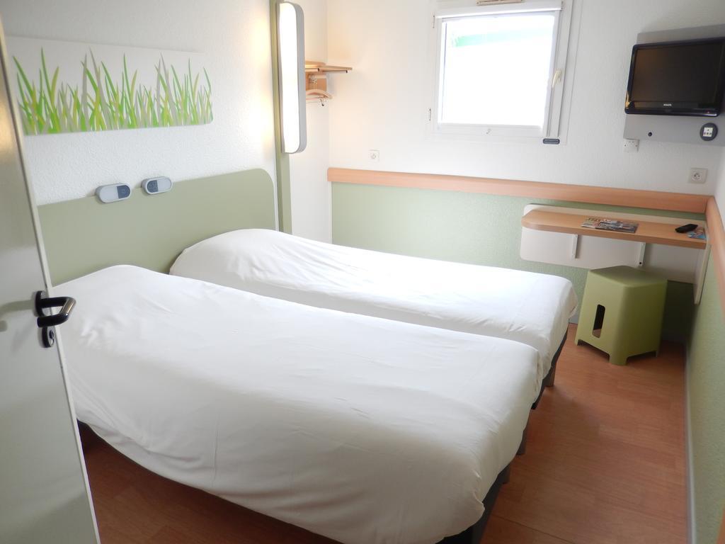 Ibis Budget Pau Est Kamer foto