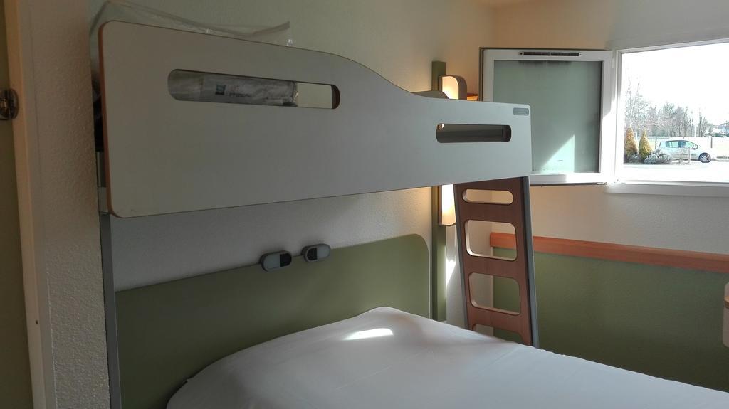 Ibis Budget Pau Est Kamer foto